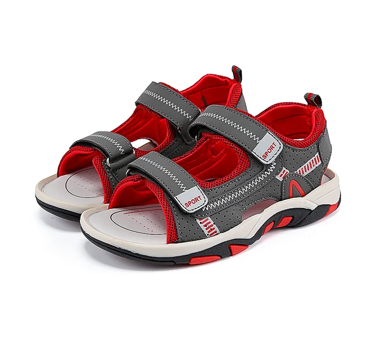 Meninos Ulknn Boy Sandals 2021 Summer New Fashion Boy Student Child Slip Bottom Infantil Sandálias de dedo do pé aberto