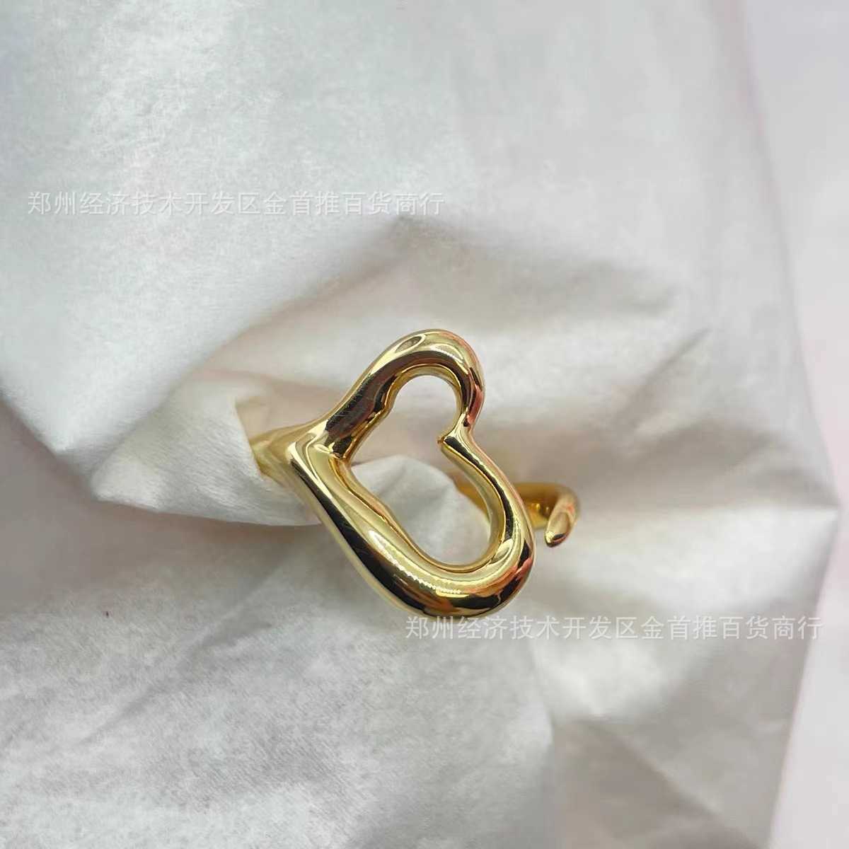 Bande de femmes Tiifeany Ring Jewelry 925 Silver Heart ouvert simple et personnalisé