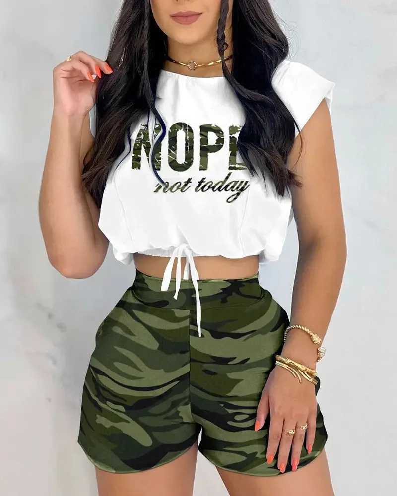 Women's Two Piece Pants Womens Stripe Fashion Casual Trend Printing 2-Piece Set Womens Sexy Summer Slveless Round Neck Camo Bow Short Top Shorts Set Y240426