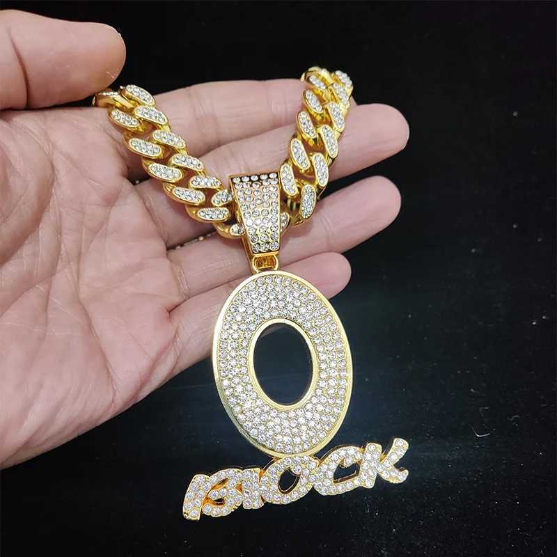 Strands Mens and Womens Hip Hop Block Pendant Necklace All Crystal Cuban Chain Hip Hop Letter Necklace Fashion Charm Jewelry Gift 240424