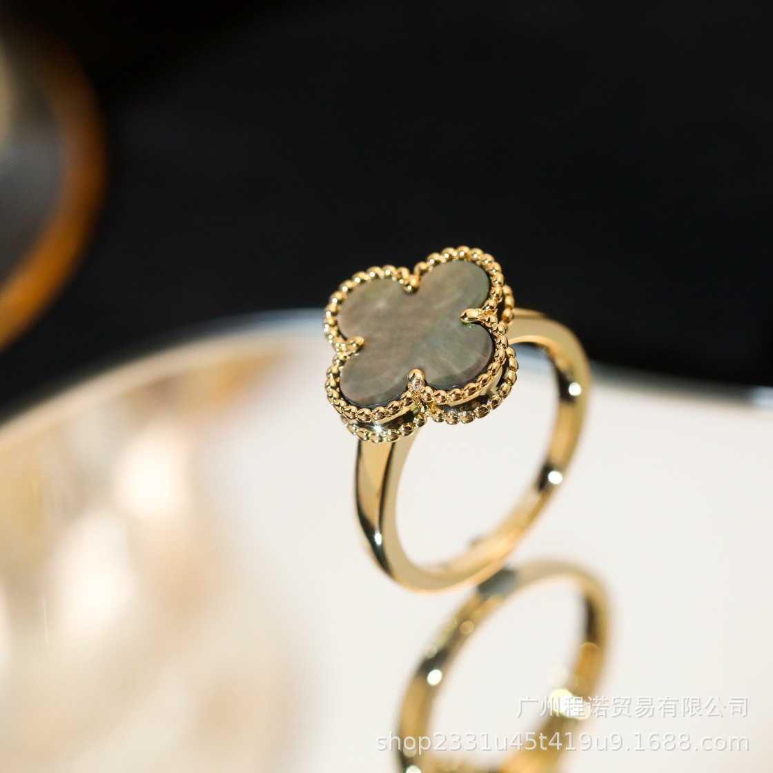 Goedkope prijs en hoogwaardige sieraden ringen goud 18K hoge ring natuurlijk wit zwart met gemeenschappelijk vnain