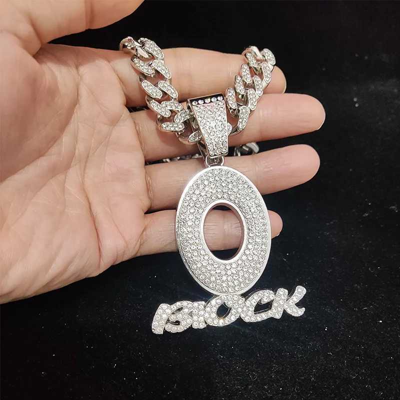 Strands Mens and Womens Hip Hop Block Pendant Necklace All Crystal Cuban Chain Hip Hop Letter Necklace Fashion Charm Jewelry Gift 240424