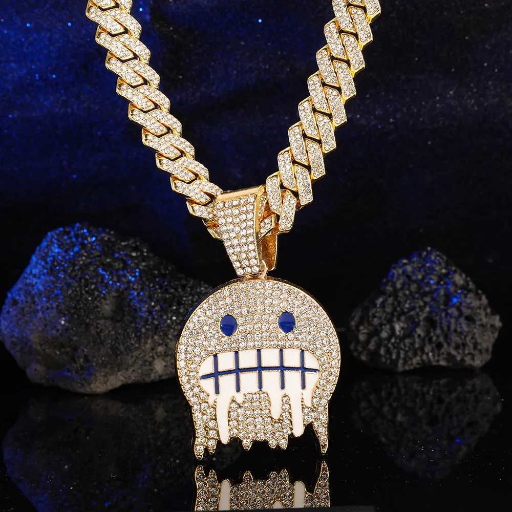 Brins hommes blanc bleu cubique zirconi pendant hip hop rond face collier pendent avec glaçon de chaîne cubique étincelante cz fashion boy bijoux 240424