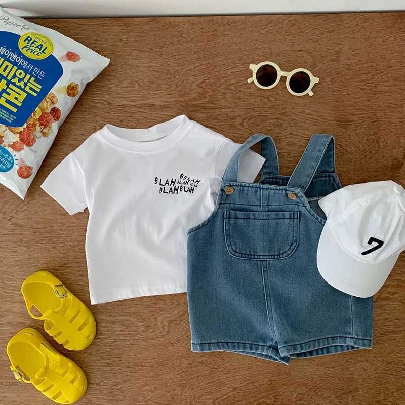 Kledingsets 2024 Summer Toddler Baby Clothing Set Girls T-shirt Pak Infant Solid Tee en Denim Algemene Shorts Boys Outfit H240426