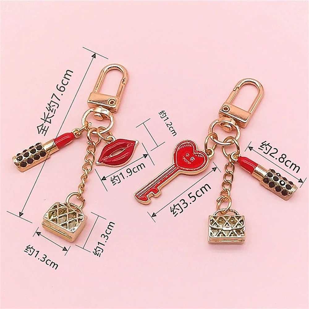 Keychains Lanyards Creative Lipstick Lips Keychain Delicate Handbag Pendant Keyring For Women Girl Bag Ornament Car Key Accessories Friend Gifts