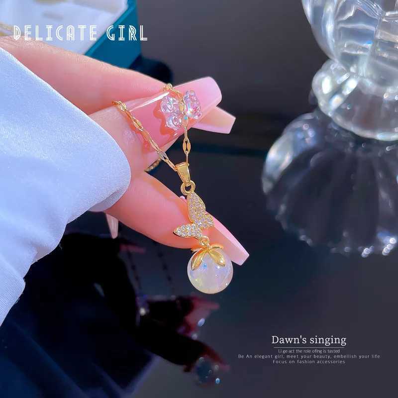 Pendant Necklaces 316L Stainless Steel Butterfly Bubble Pendants Jewelry Accessories For Elegant Women Necklace Mermaid Short Clavicle Chain Gifts