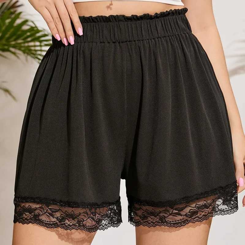 Shorts da donna Plus size Decorazione in pizzo Elegante estate cortometraggi da donna sacchetto di carta elastica in vita Black Shorts casual pantaloncini da lavoro di grandi dimensioni 6xl 7xll2404