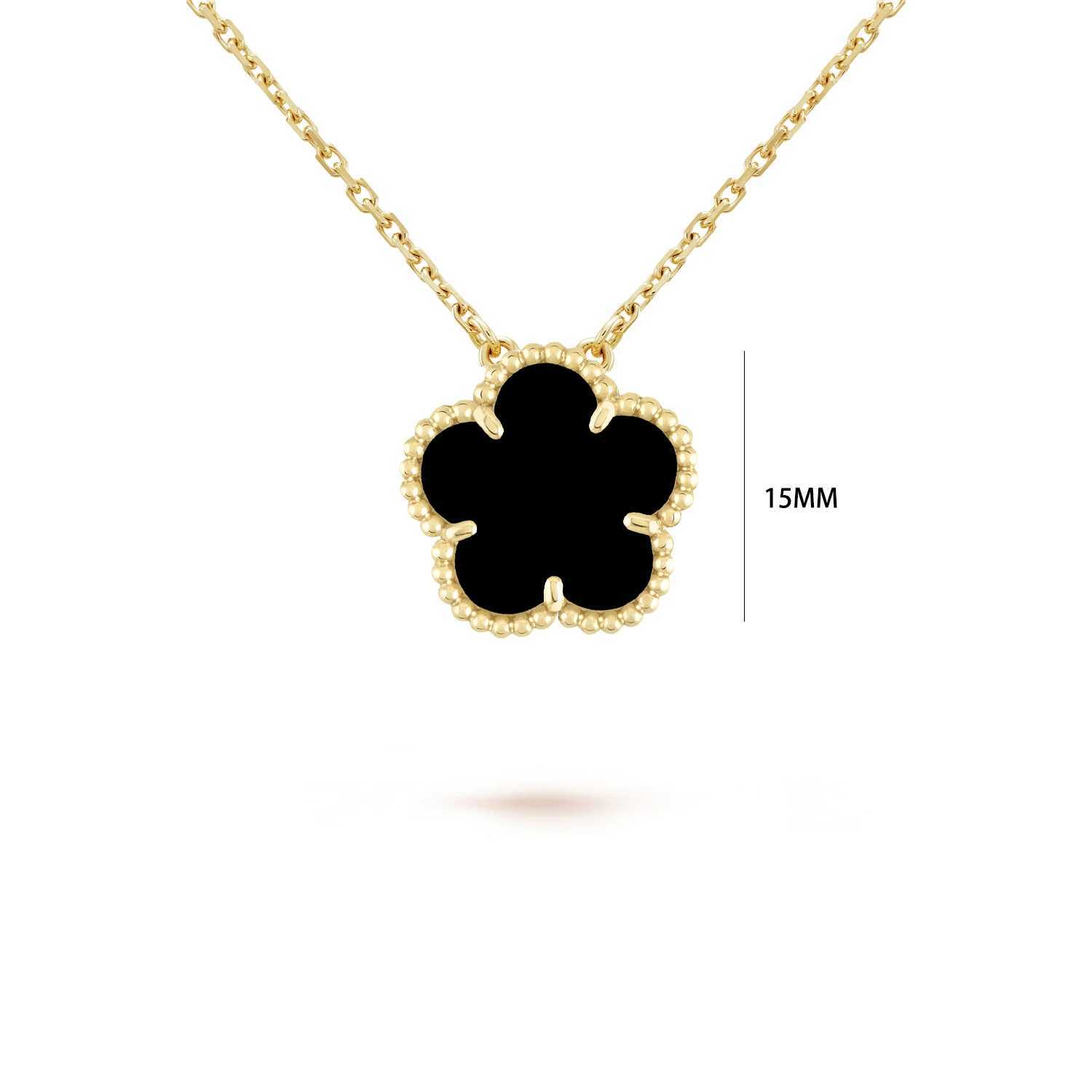 Strängar 7 färger Klassiska Simple Five Leaf Flower Pendant Necklace Natural Stone Clover Halsband Lämplig för kvinnors fester Dagliga smycken slitage 240424