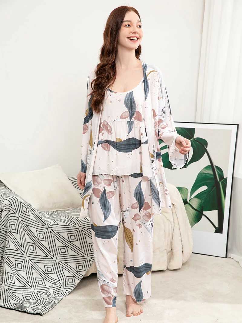 Kvinnors sömnkläder plus storlek S-xxxl Viscose Ladies Thr-Piece Pyjamas Set Bekväma mjuka hemkläder med byxor Pyjamas Women Spring Autumn Y240426