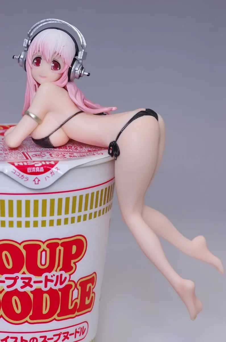 Action Toy Figures 10CM anime character super Sonico PVC action character model toy cake decoration swimsuit decoration Sonicomi noodle plug character giftL2403