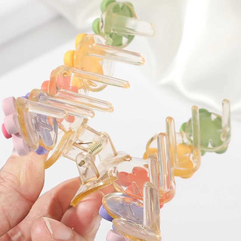 Haarclips Bruiltjes Weg af aan kleurrijke bloemhaar klauwen klemmen krab kleine madelief haar clips meisjes haaraccessoires haarspelden vrouwen haarkrabben klauw 240426