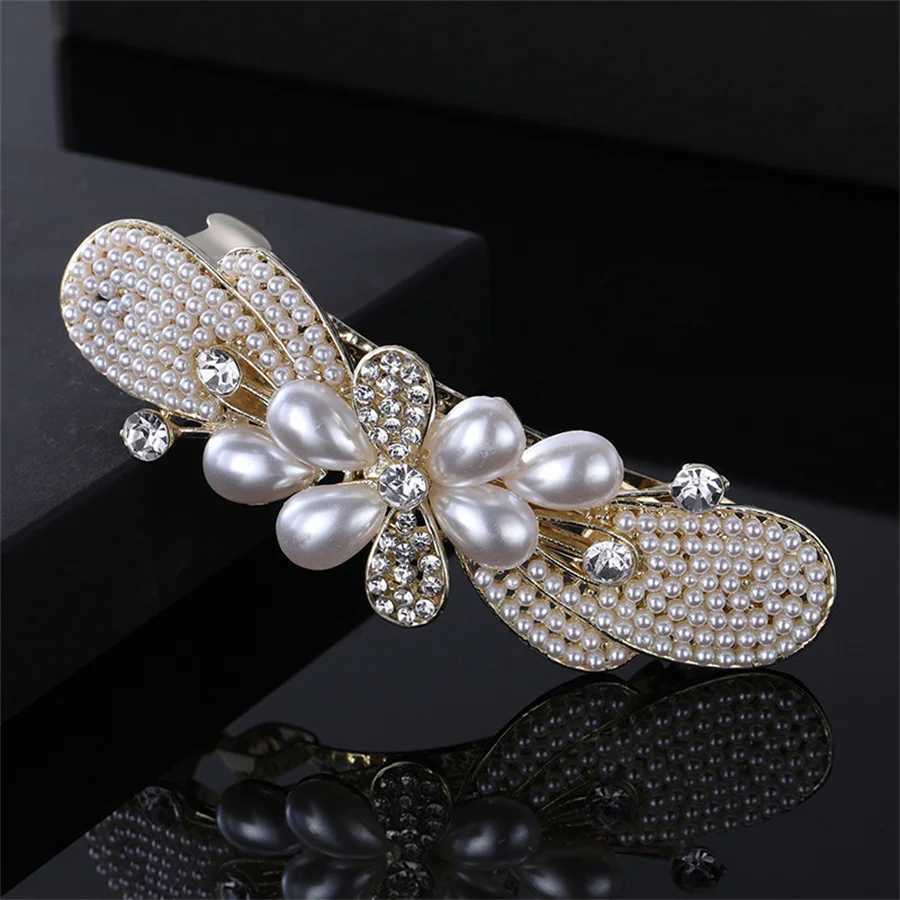 Clips de cheveux Barrettes Fashion Perle Crystal Clips de cheveux Vintage Spring Hairpins Fleurs Barrettes Elegant Femmes Headwear Luxury Hair Accessoires 240426