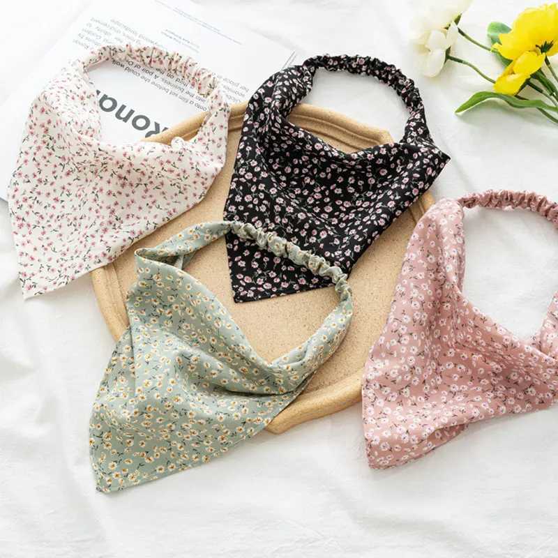 Bandanas Durag Retro Womens Headband Flower Elastic Turbo Headband New Summer Beach Headband Womens Hair Accessories 240426