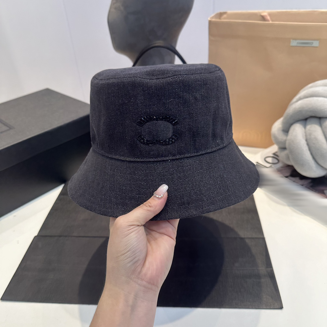 Luxe designer hoed geborduurde honkbal cap Casual klassiek honderd borduurbrieven bescherming ontwerper joker duurzame luxe zware industrie logo dubbelzijdig