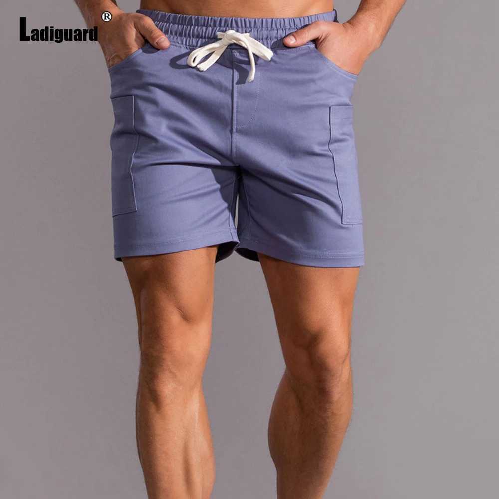 Herr shorts damer plus size mens mode casual rak heta byxor trend 2024 ny sommar full matchning q240427