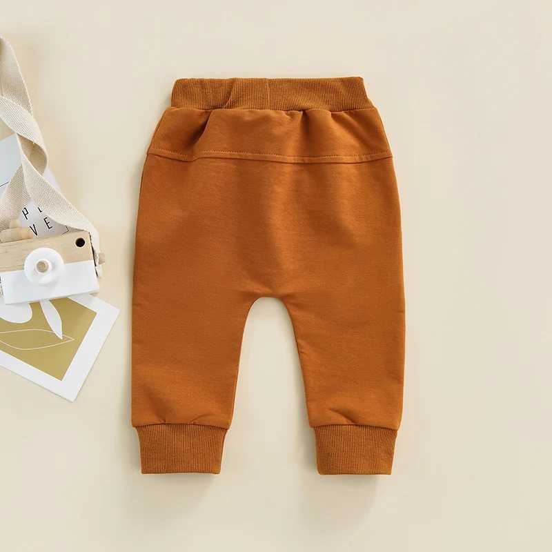 Byxor byxor för småbarn Baby Boys and Girls Newborn Elastic Midje Justerbar borstad fast färg Casual Loose Fit Lämplig för 0-3 år lång pantsl2404