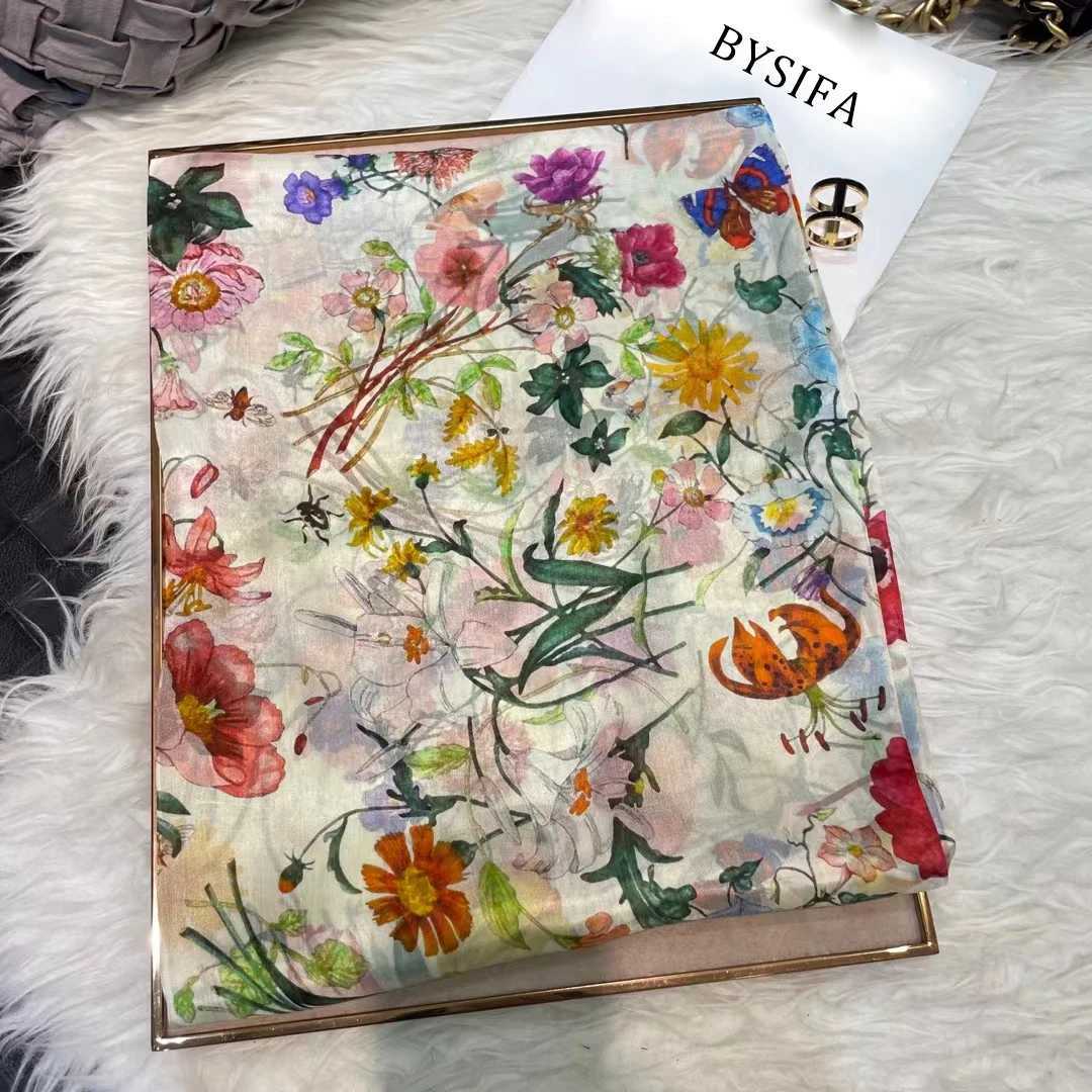 Bandanas Durag White 100% Silk Scarf Womens Scarf Bufandas Summer Beach Shawl Foulard Autumn/Winter Brand Flower Design Long Neck Scarf Headband 240426