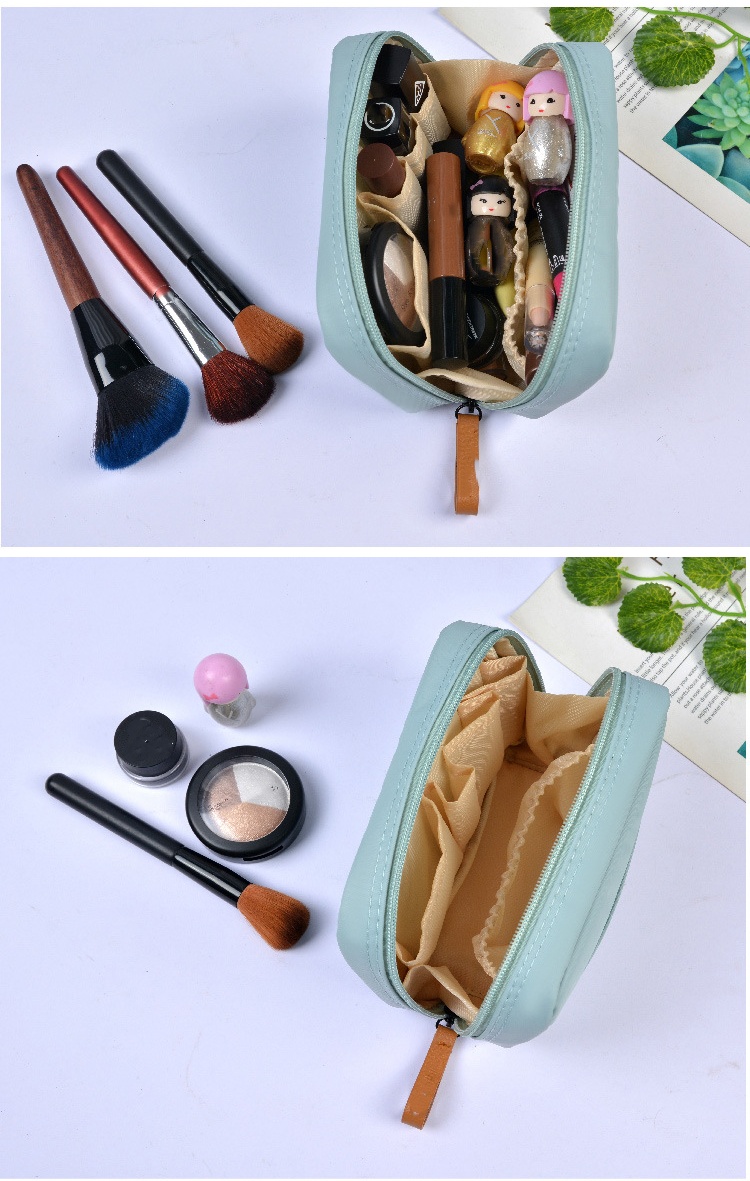 LL Sac cosmétique portable tenant une grande capacité et un sac de maquillage esthétique élevé nouveau sac de toilettes multiprophiliques imperméable pour femmes portables
