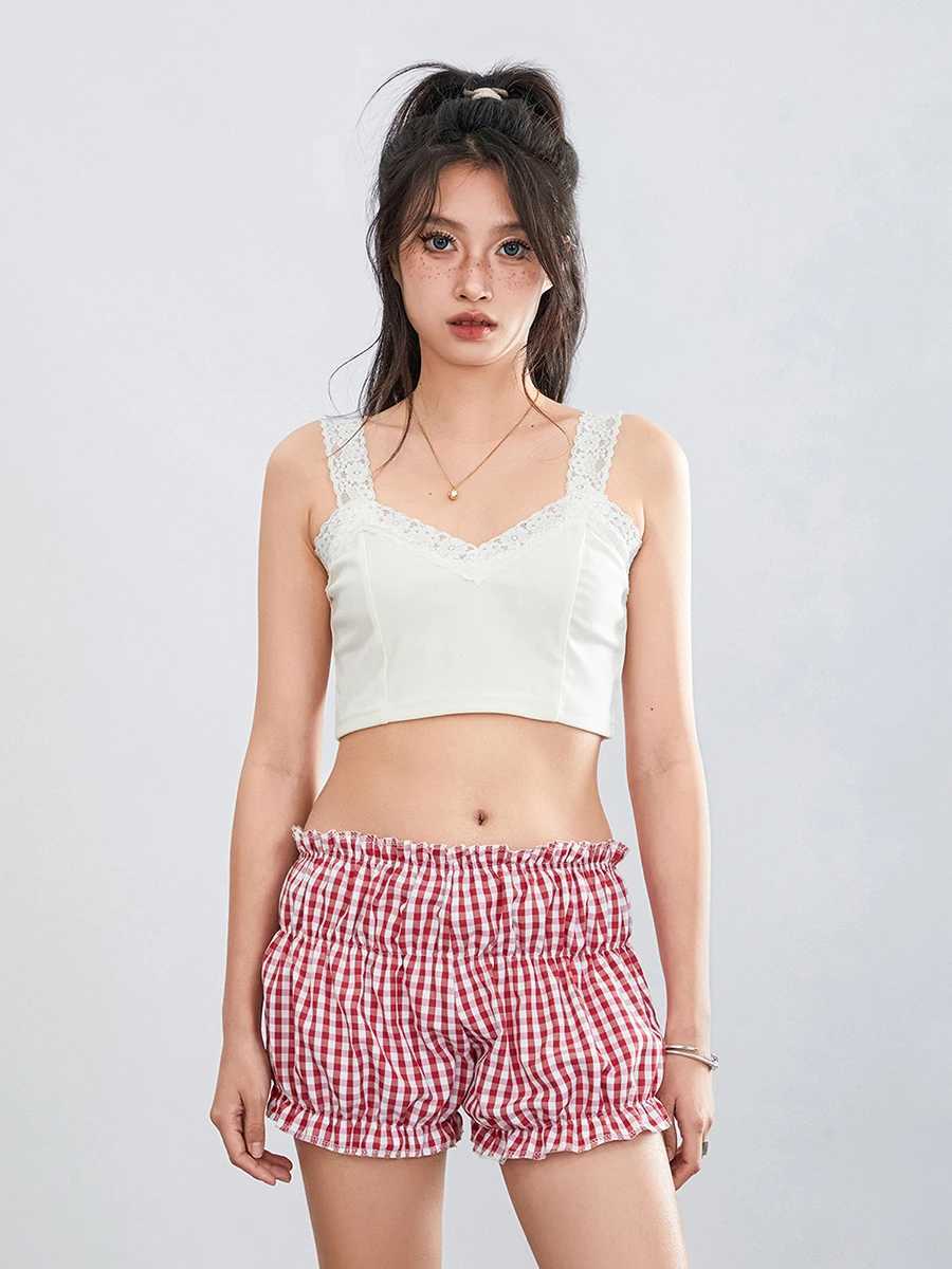 Shorts pour femmes Femmes Y2k Plaid Shorts Ruffled Elastic Blooter Short Low Rise Boy Bottom Kawaii Lounge Shorts D240426