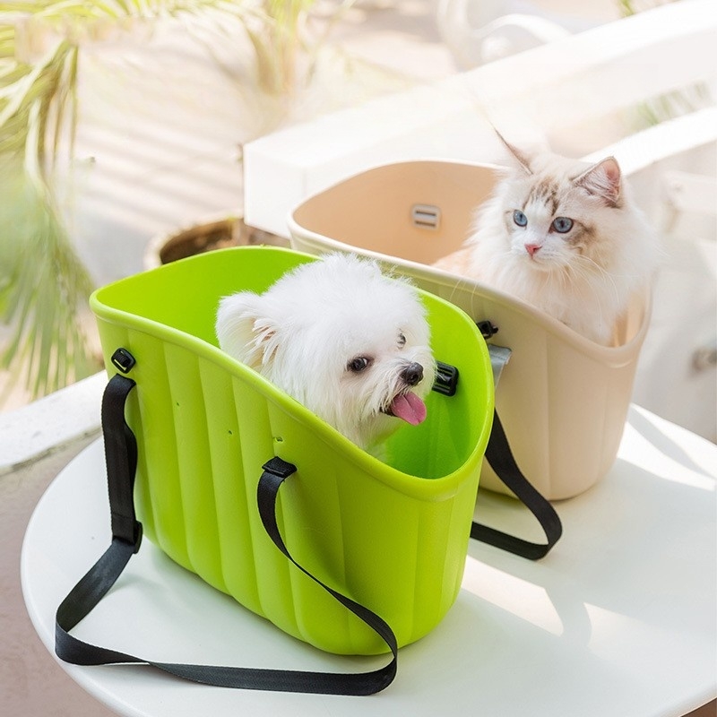 猫と子犬用のエヴァペットバッグ屋外ポータブルバッグ通気性ポータブルキャットバッグペットバックパックショルダーバッグ卸売