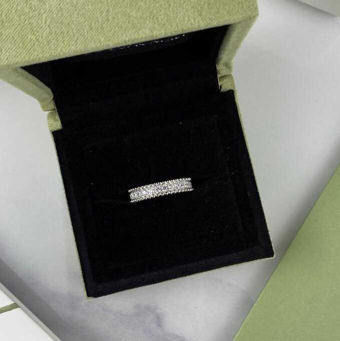 Bijoux de marque originale anneau de diamant complet style minimaliste pour femmes