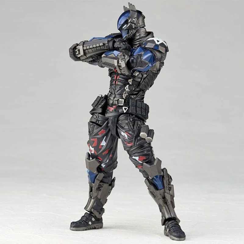 Figury zabawek Akcja Niesamowite Yamaguchi Arkham Knight Action Figure #024 PVC BAT 17 cm Seria dziecięca Działanie Prezent Anime Charakter Toysl2403