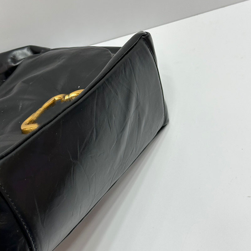 Top Bag Sac Designer Hobo Moanco Handbag Femmes 24 Été Nouveau pomper décontracté Huile Cire de cire de mode minimaliste Sac Underarm à chaud