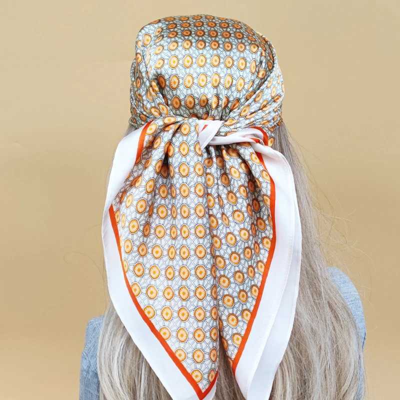 Bandanas Durag New Style Beach Sunscreen Kerchief Four Seasons Square Scarf Womens Popular 70X70CM Headband 2023 Luxury Design Silk Headband 240426