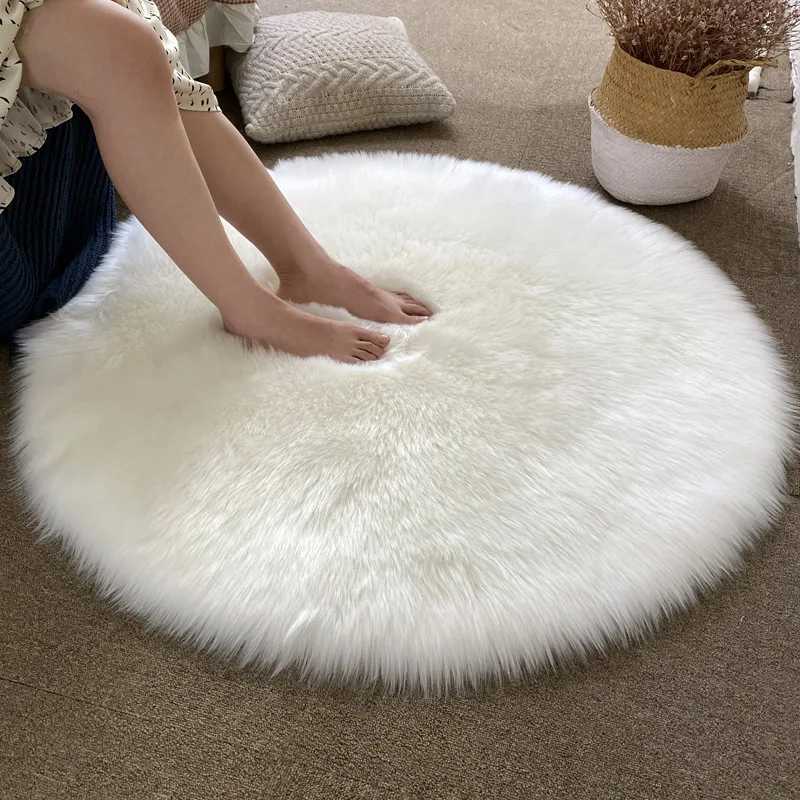 Tapis rond tapis de fourrure pour chambre salon plancher terre baisse.