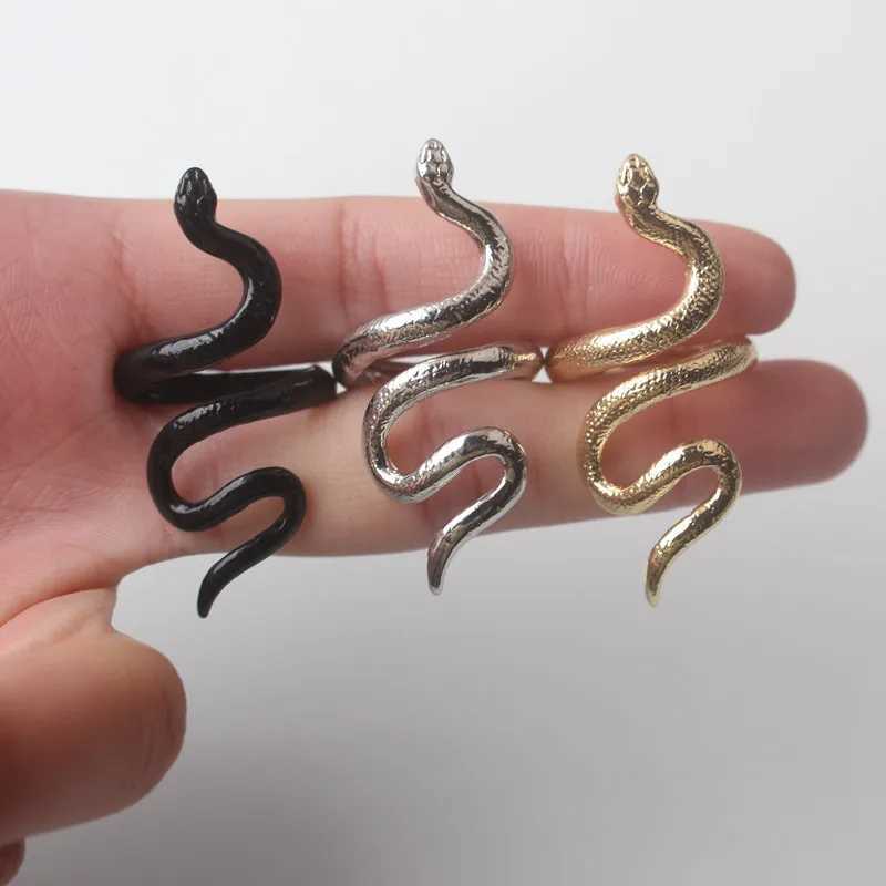 Anelli di snake punk retrò che si adattano uomini donne sexy antichi antichi antichi antichi addici alla moda e personalizzato Anello di apertura tridimensionale Q240427