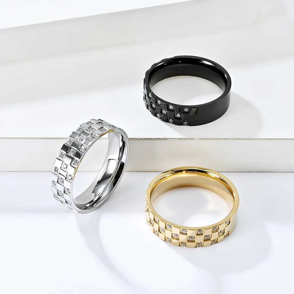 Pierścionki ślubne w stylu neutralnym seksualnie Tytan Stalowy Diamentowy Diamentowy kwadratowy pierścionek cyrkon