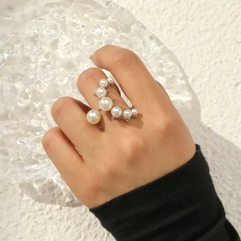 Anneaux de bande Bague mince perle de haute qualité adaptée aux femmes minimalistes de base de base de la mode de base en or ring