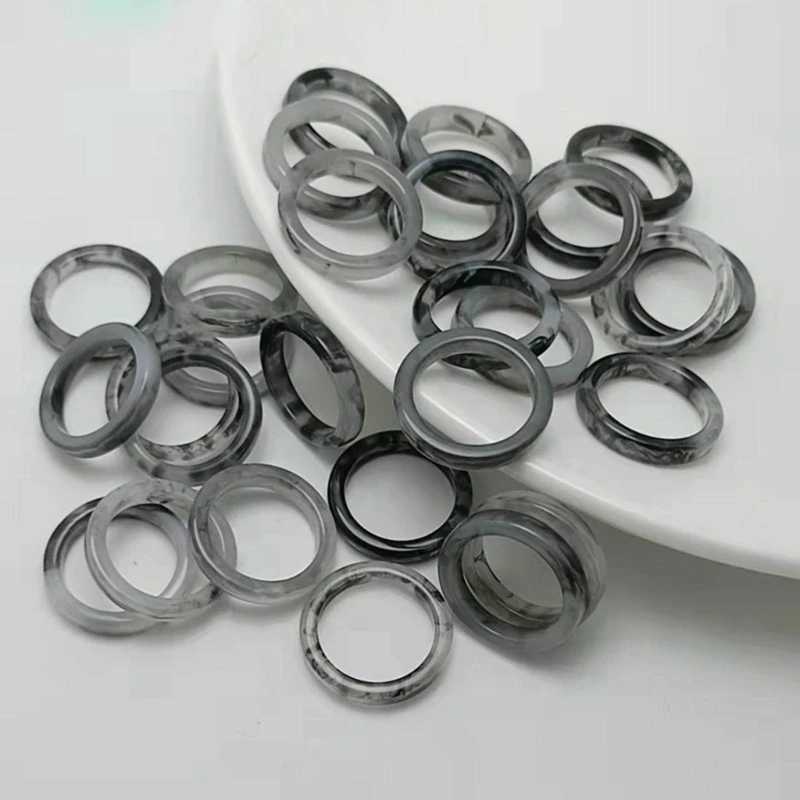 Bandringe Harz Ring Mini ästhetischer Acrylring für Frauen Teenager und Mädchen stapelbarer Ring Q240427