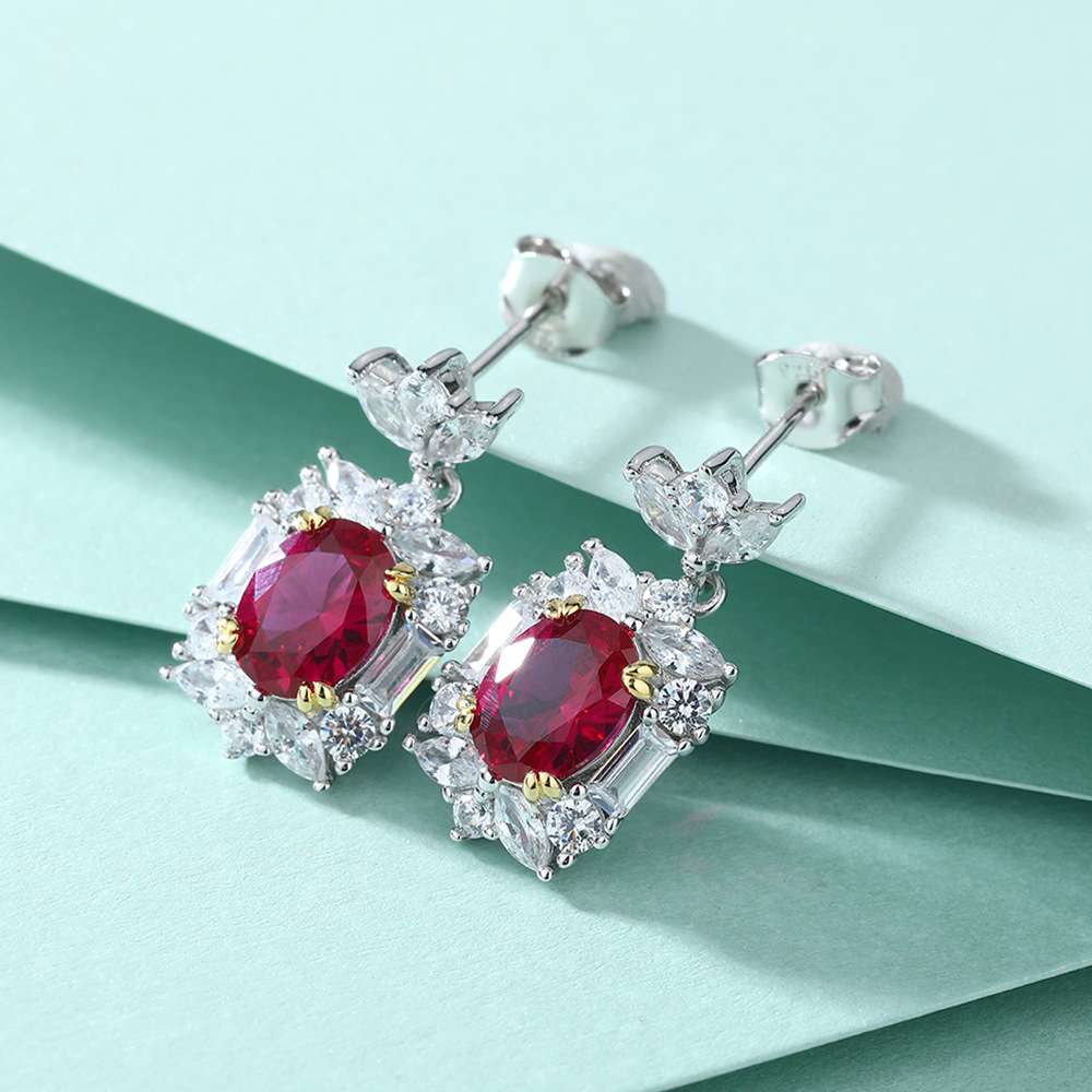 Top hoogwaardige luxe sieraden oorbellen rode zirkon kwastje 925 zilveren oorbellen voor vrouwen, overdreven luxe, robijnige oorbellen, pure zilveren oorbellen