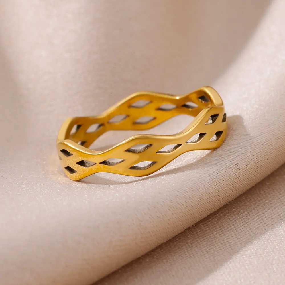 Wedding Rings Mesh Wave Pattern Stainless Steel Rings For Women Gold Plated Vintage Wedding Ring Ladies Party Jewelry Anillo