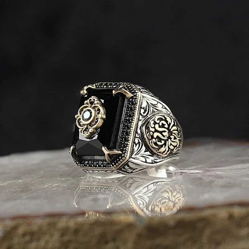 Wedding Rings Vintage Turkse zegelring voor mannen Vrouwen antieke zilveren kleur gesneden adelaarsring ingelegde groene zirkoon locomotief punk ringen