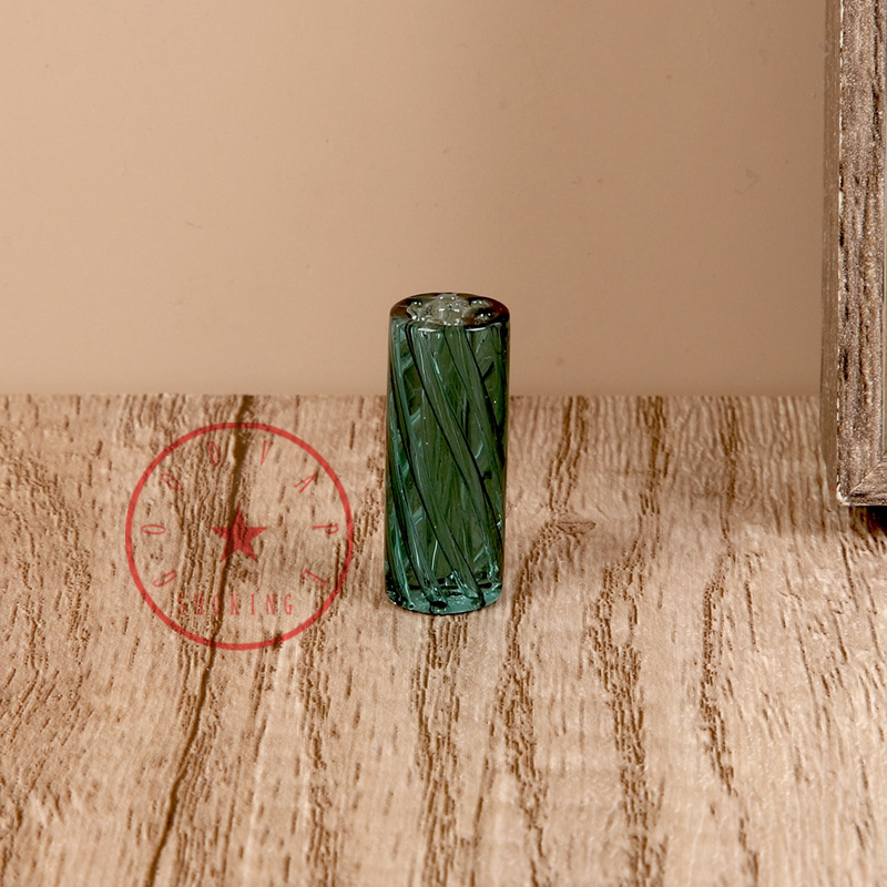 Mini piubi di vetro spessi colorati filtro portatile erba tabacco preroll rotolante fumante a tubo di sigaretta catcher mazza batta
