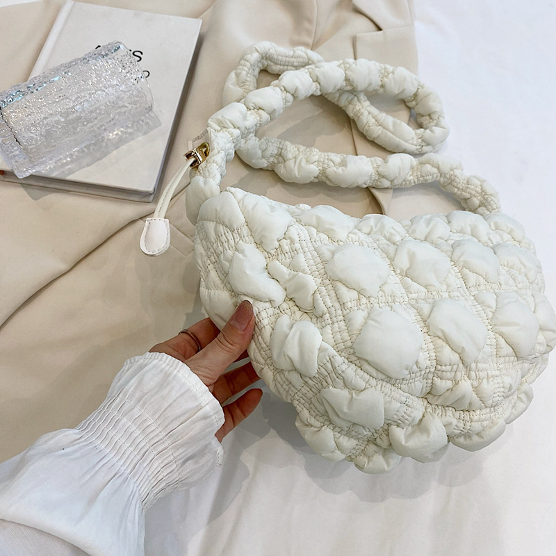 Mała koreańska złożona torba chmurowa Instagram wszechstronna bąbelkowa torba pod pachami w dół bawełnianej torby