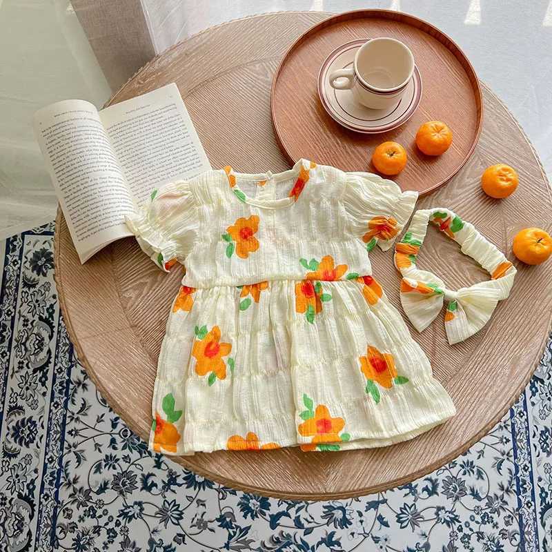 Rompers Summer Floral Short Sleeve Bodysuit Toddler Princess Sukienka z opaską na głowę ubrania dla dzieci H240429