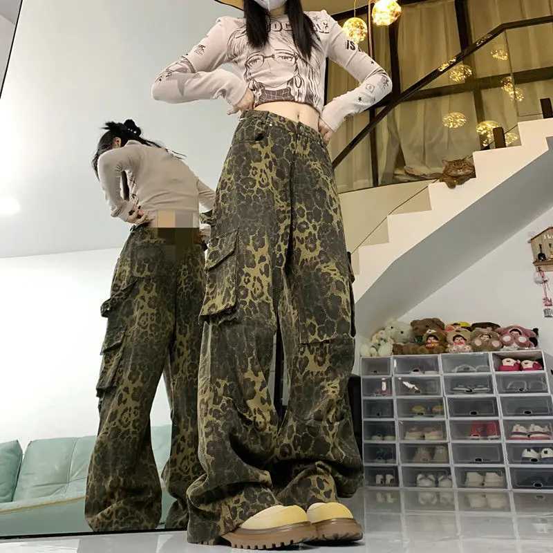 Frauen Jeans Hip-Hop American Leopard Print Multi-Pocket-Frachthose für Frauen mit hoher taillierter europäischer / amerikanischer Stil Retro Loose Casual Jeanl2403