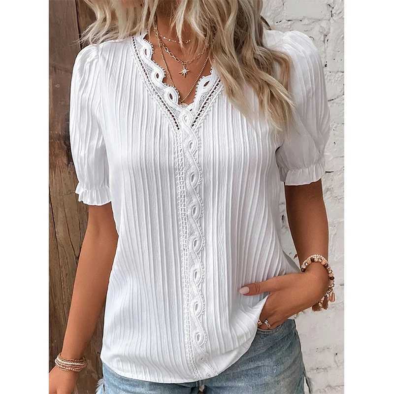 Blouses -shirts voor dames elegant zomer holle lace lozwerk dames shirt chic blouse v nek kort slev shirt gewoon kant casual basu reguliere tops y240426