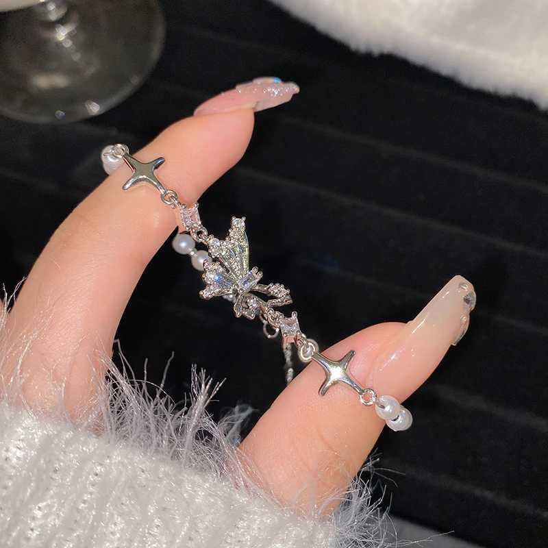 Łańcuch New Design Butterfly Bransoletka dla kobiety moda srebrna metalowa perłowa bransoletka bransoletka urodzinowa biżuteria