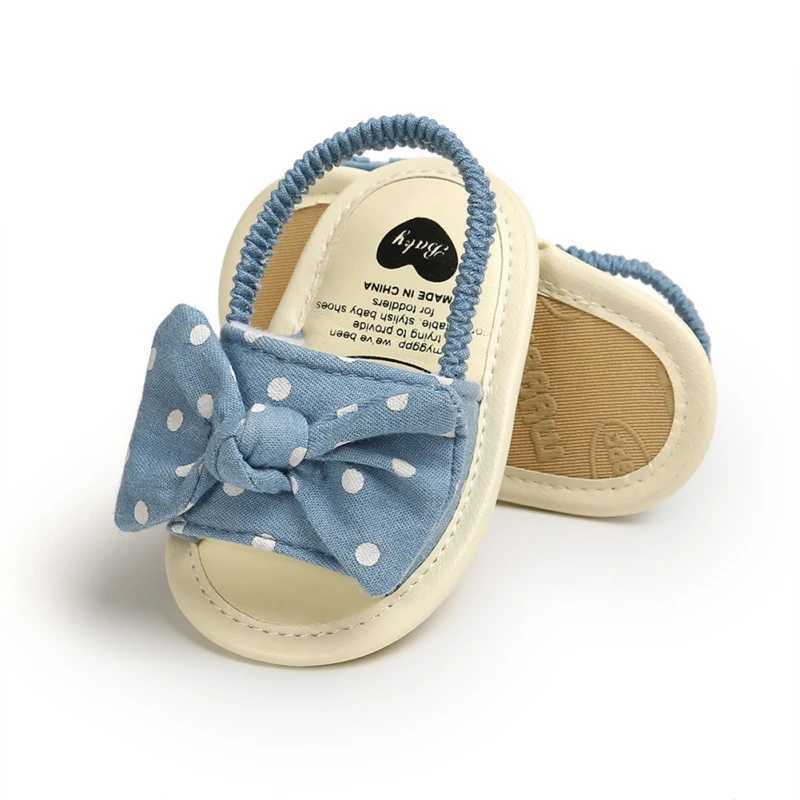 Сандалии летние маленькие девочки первые выдыхающие лук -сандалии для не скольжения для дошкольных мягких обувил240429
