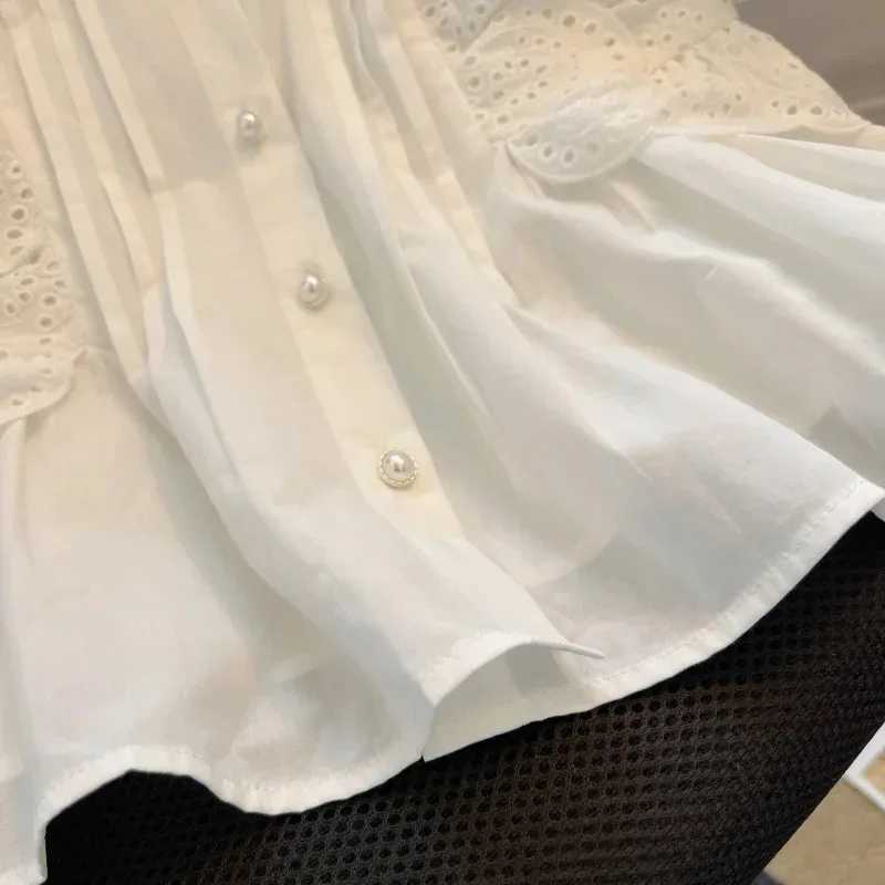 Womens Flying Slve Blouse White Shirts Vintage Slveless Ruffled Lace Tops Elegant Casual Swt Clothes Summer 27709 Y240426