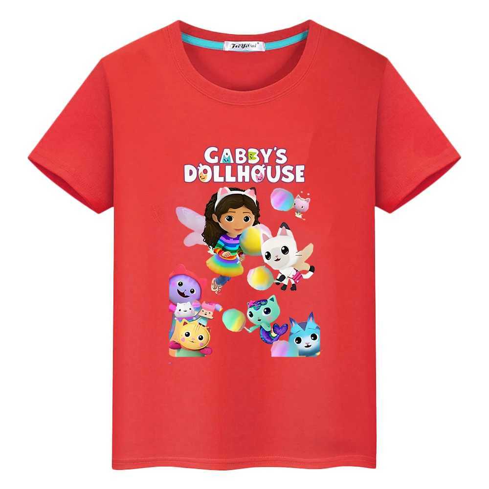 T-shirts 2024 Söt T-shirt Kawaii Gabbys Doll House Tryckt T-shirt 100% bomull Kort ärmpojkar Anime Top Y2K One Piece Childrens Clothing Girll2404