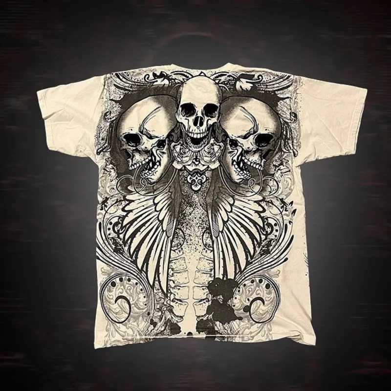 T-shirts voor heren Europese en strt Donkere stijl Kortglede mannen Y2K Skull Print Oversized T-shirt tops hiphop retro kleding vrouwen H240429