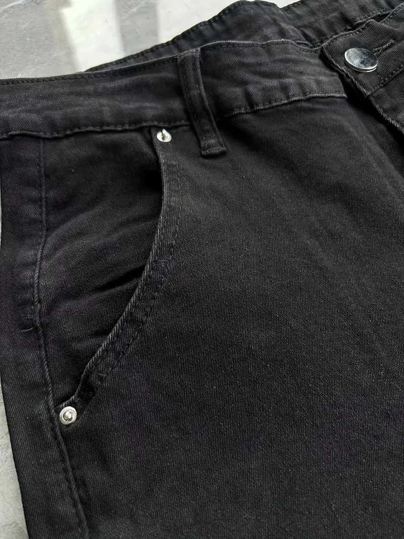 Pantalon masculin pantalon solide avec plusieurs poches confortables pour hommes de rue décontractés pour hommes en plein air jeans vêtements Q240429