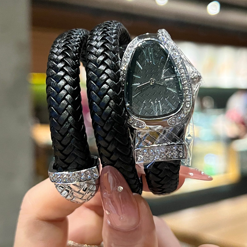 Luksusowy projektant Snake Designer Watch Women Diamond Skórzany pasek