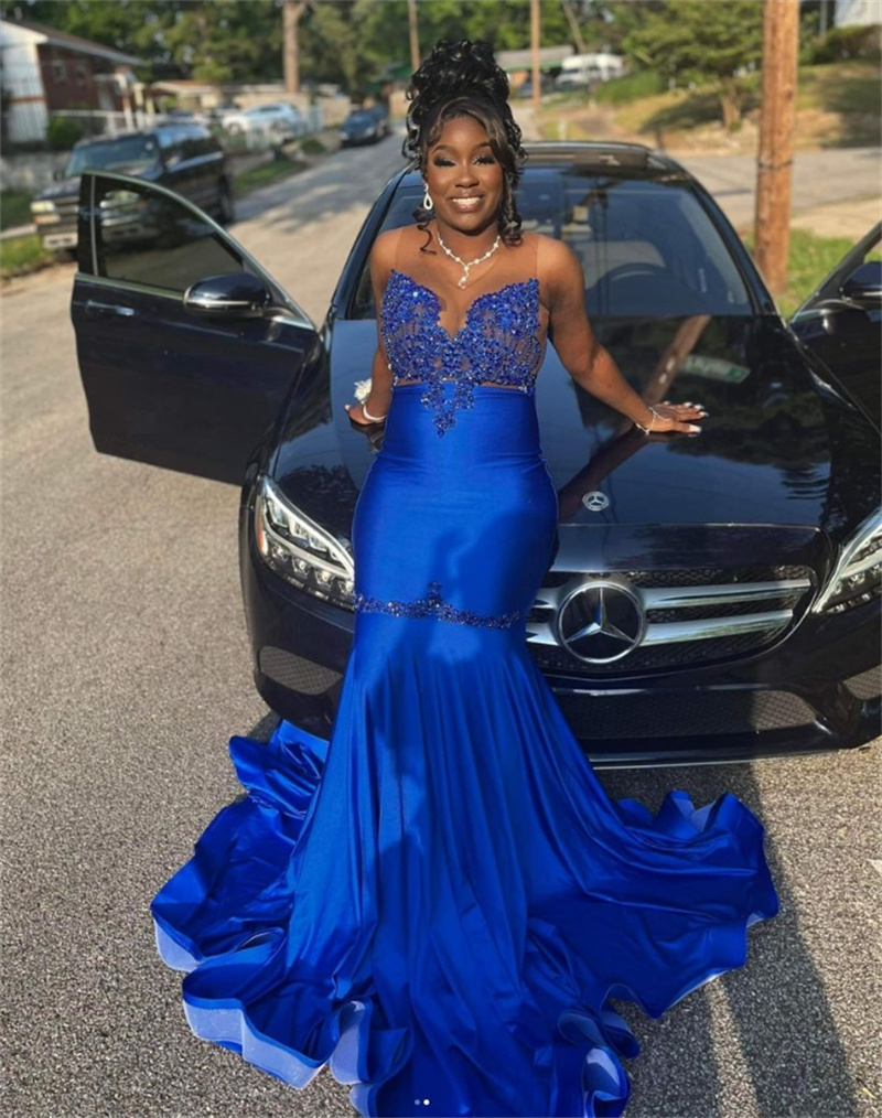 Vestidos de noite azul royal 2024 Africano o pescoço sereia Black Women Prom Dress Sweep Appliques de trem de festas de festas de miçangas de miçangas de festas sem mangas aniversário de quinze anos