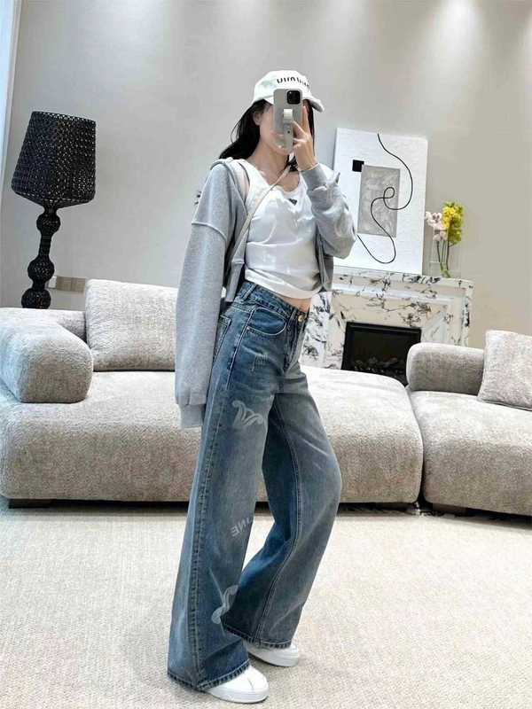 Calça feminina Capris Designer Brand 24CE Novo jeans estampado clássico contrastante com perna reta de cor gradiente para mulheres 9hng